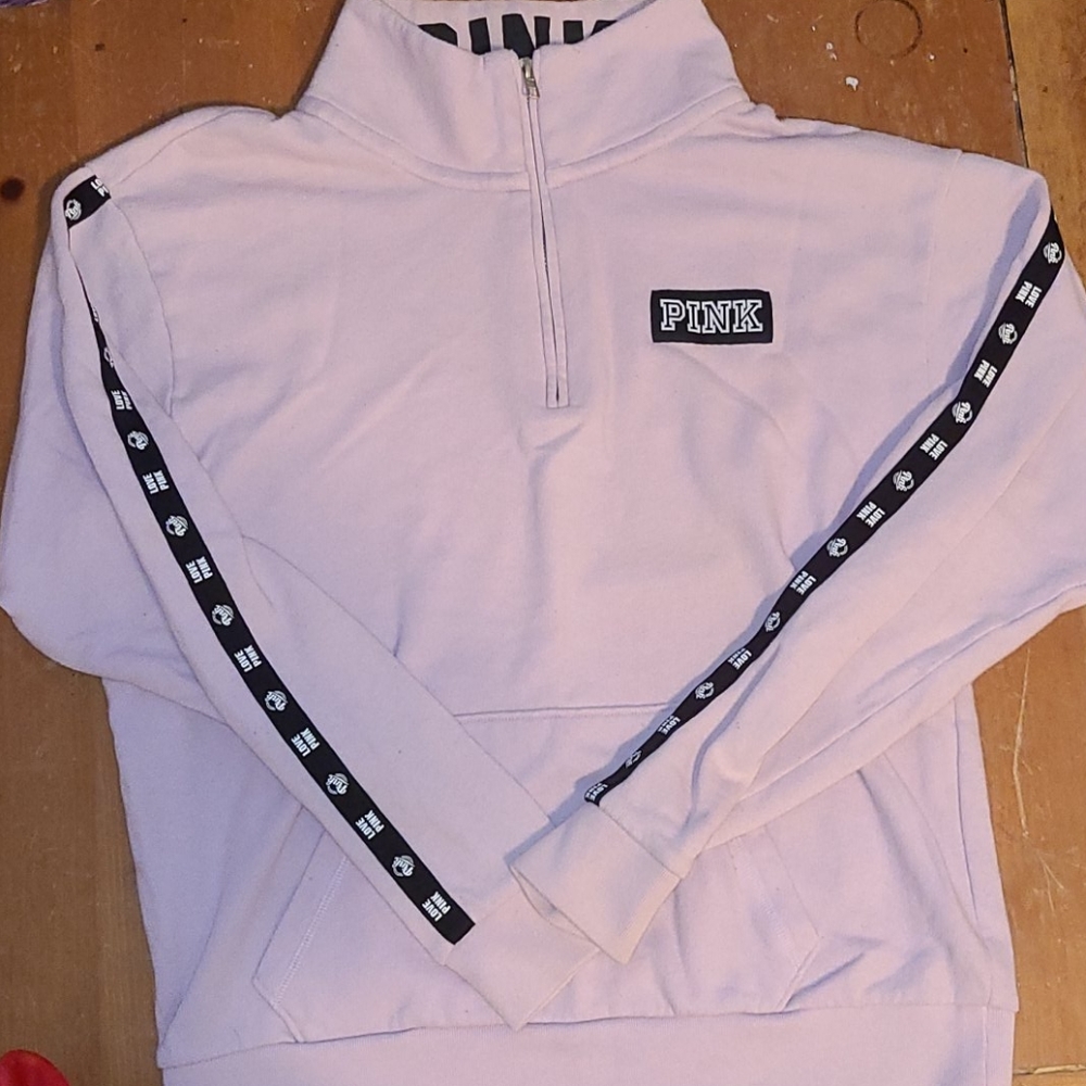 PINK Sweatshirt